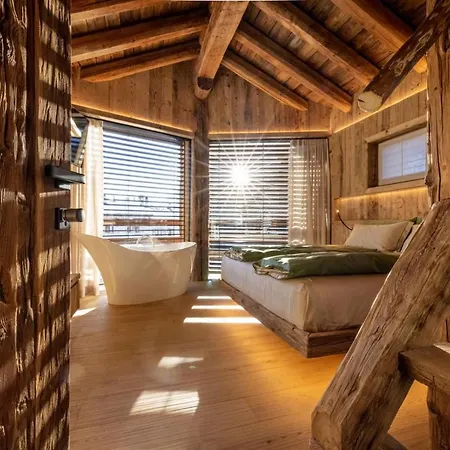 Akchalet Akon Alpstuga