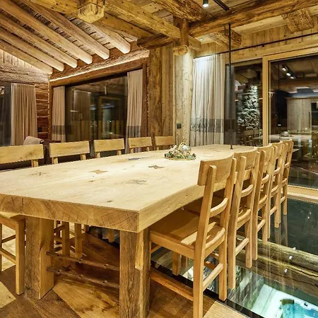 Akchalet Akon