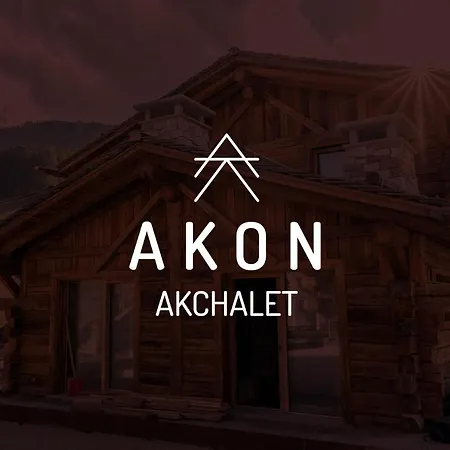 シャレー Akchalet Akon *
